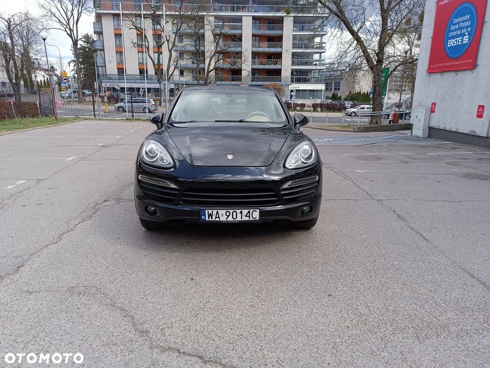 Porsche Cayenne - 23