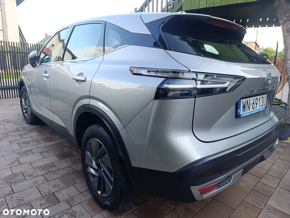 Nissan Qashqai 1.3 DIG-T MHEV Acenta Xtronic - 4