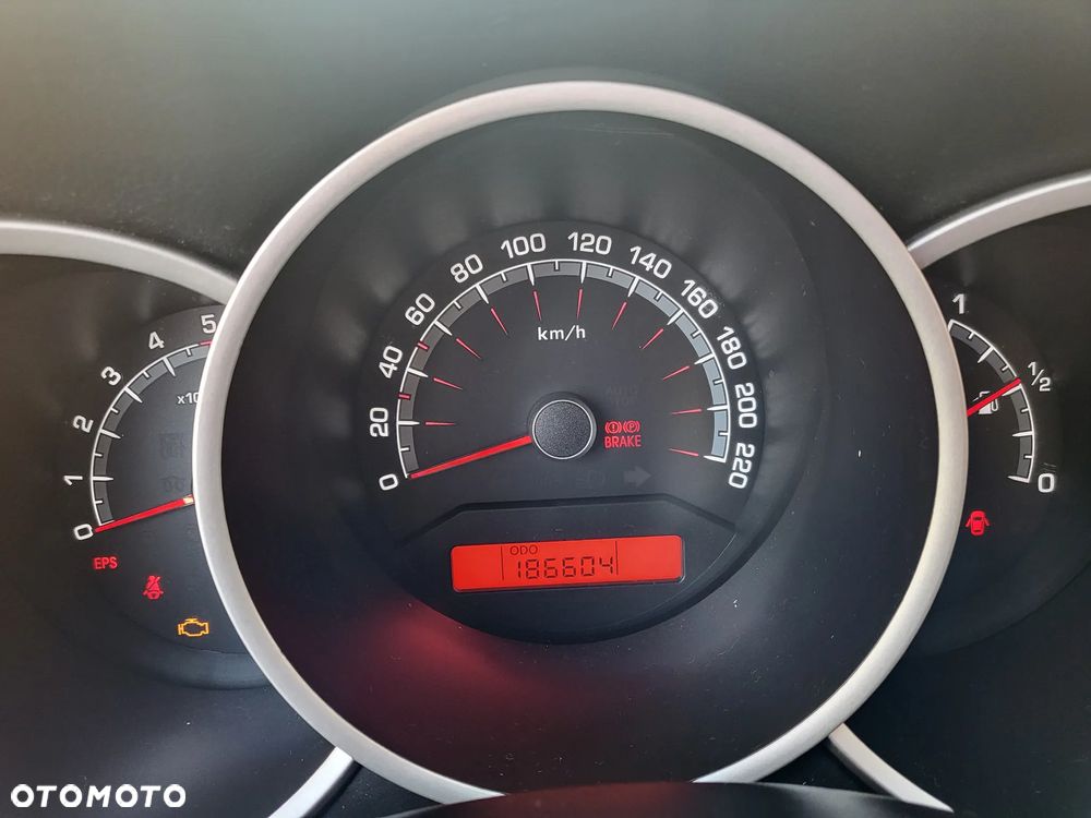 Kia Venga 1.6 CRDi L - 3