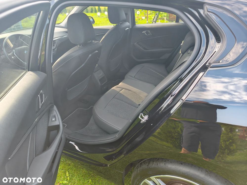 BMW Seria 1 120i Sport Line sport - 14