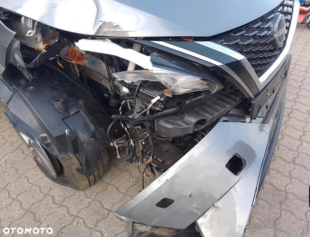Nissan Qashqai - 14
