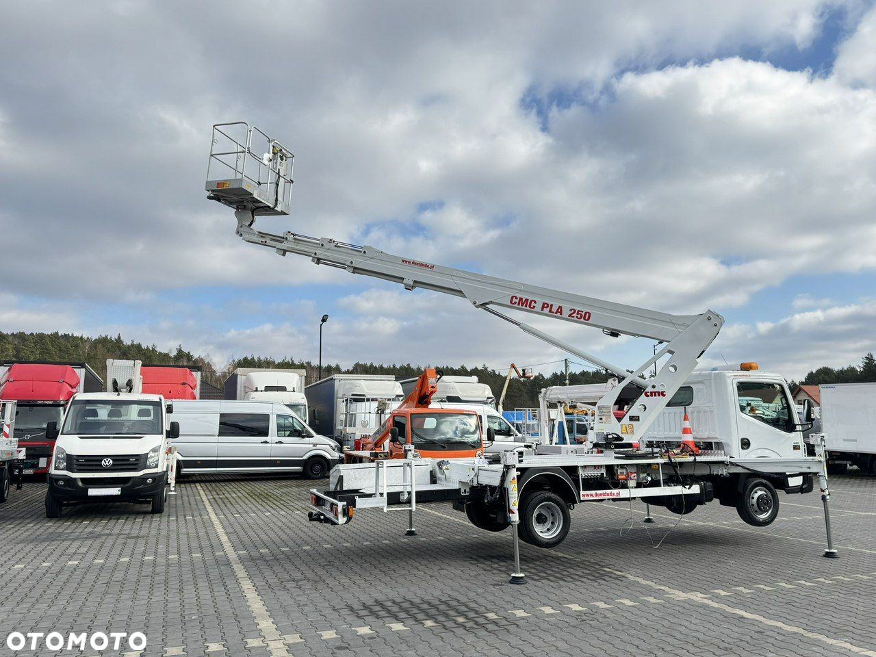 Renault Maxity - 14