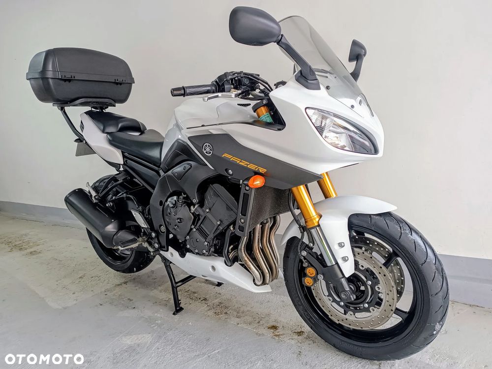 Yamaha FZ8 - 2
