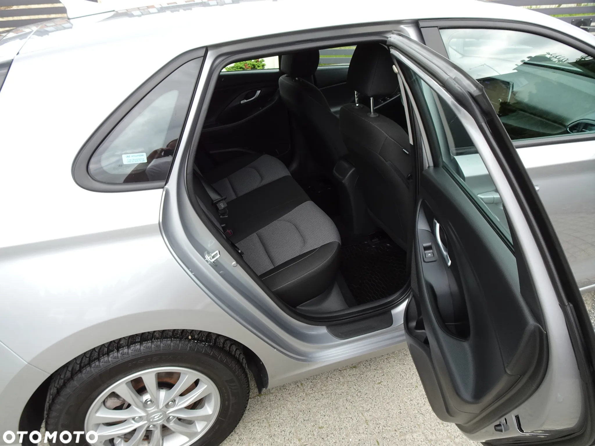 Hyundai i30 1.5 DPI Classic + - 16