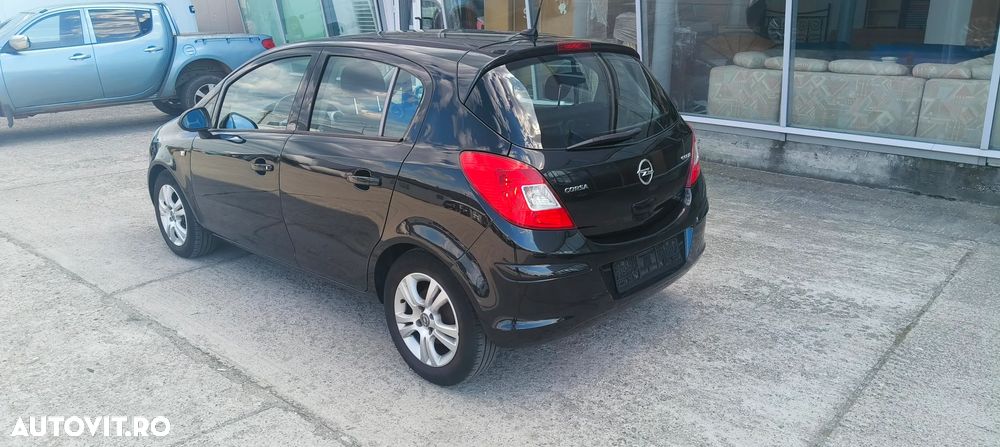 Opel Corsa 1.3 CDTI DPF EcoFLEX Start-Stop Edition - 17
