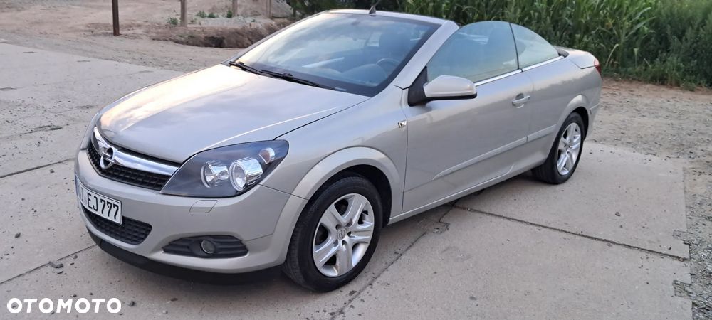 Opel Astra 1.6 Cosmo - 4