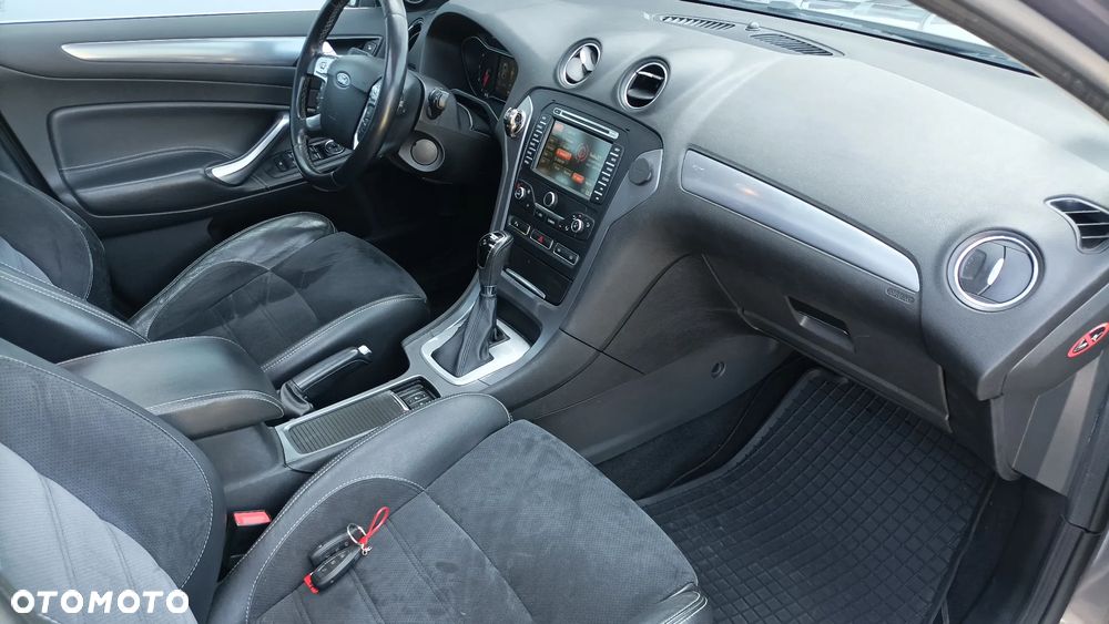 Ford Mondeo 2.0 TDCi Titanium X - 13