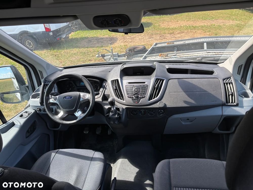 Ford Transit - 22
