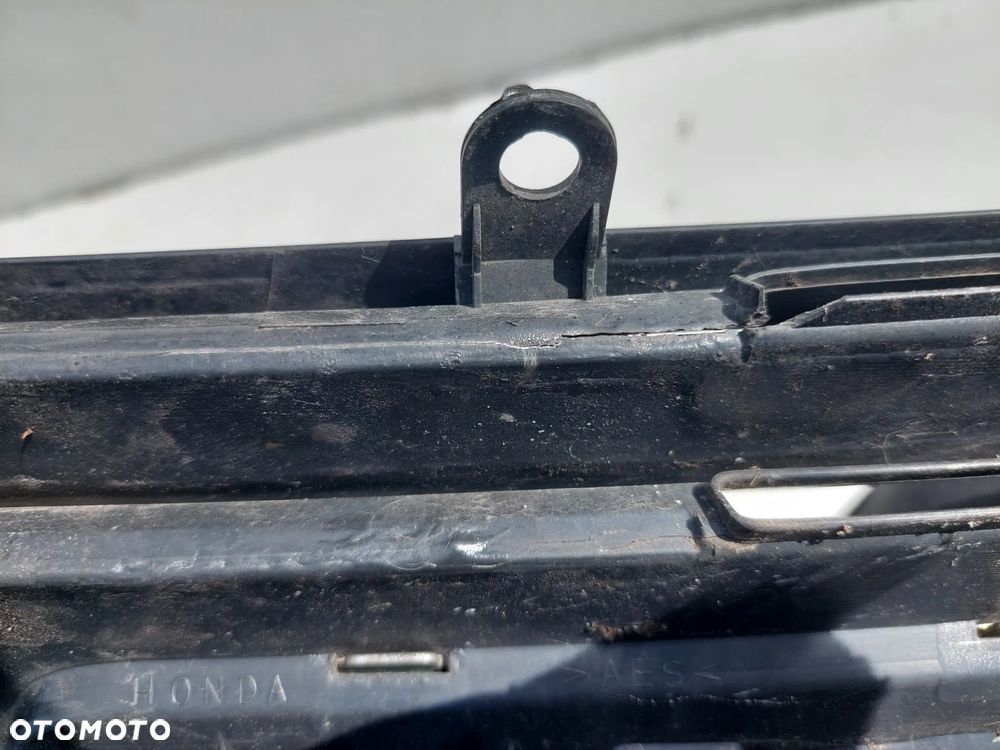 GRILL ATRAPA CHŁODNICY HONDA CRV CR-V II - 3
