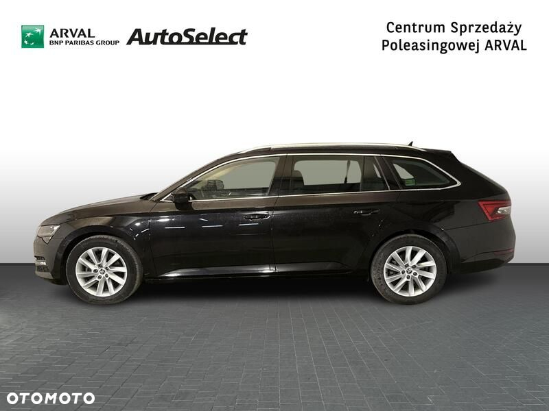 Skoda Superb 2.0 TDI SCR Style DSG - 2