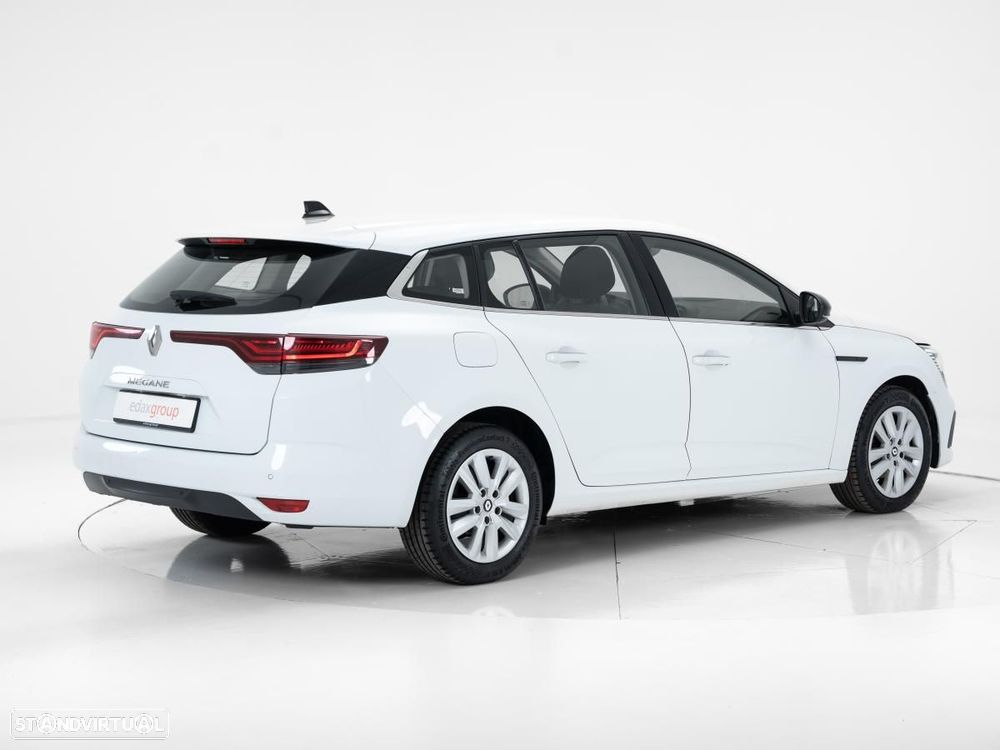 Renault Mégane Sport Tourer 1.5 Blue dCi Equilibre EDC — fotografia 3