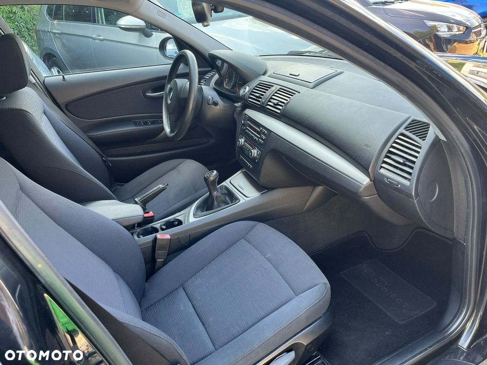 BMW Seria 1 - 18