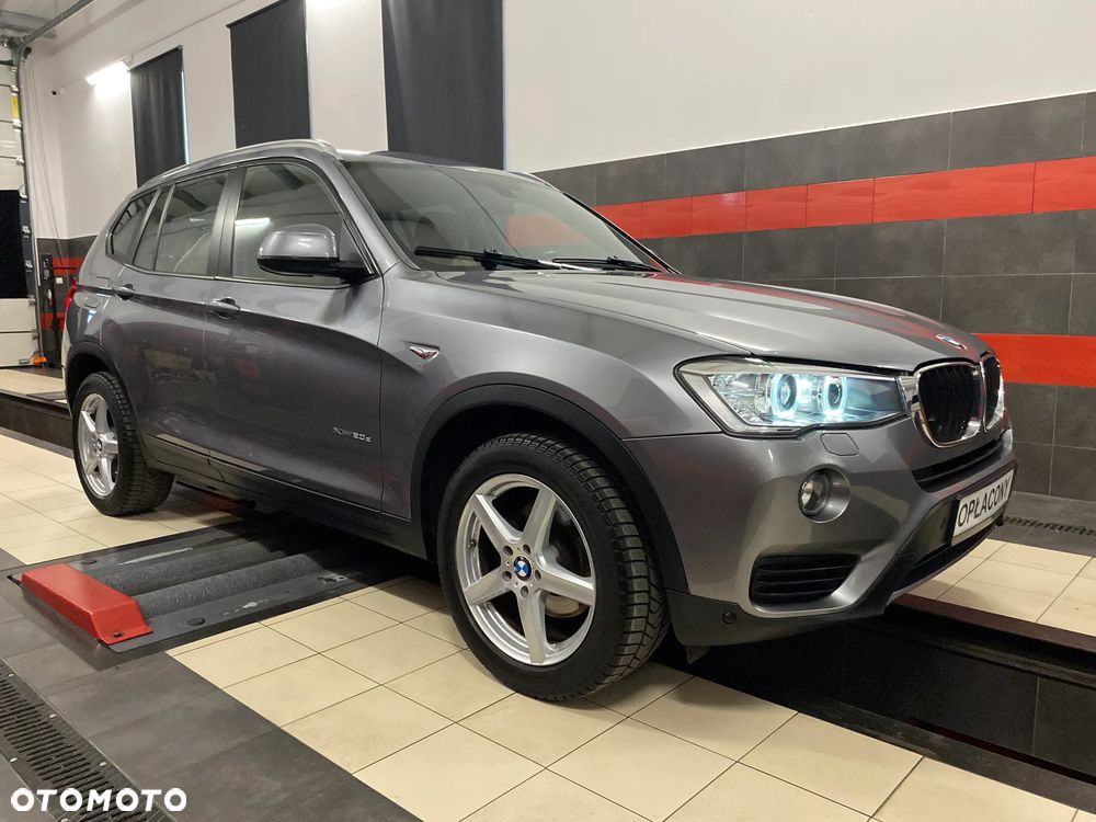 BMW X3 xDrive20d Advantage - 9