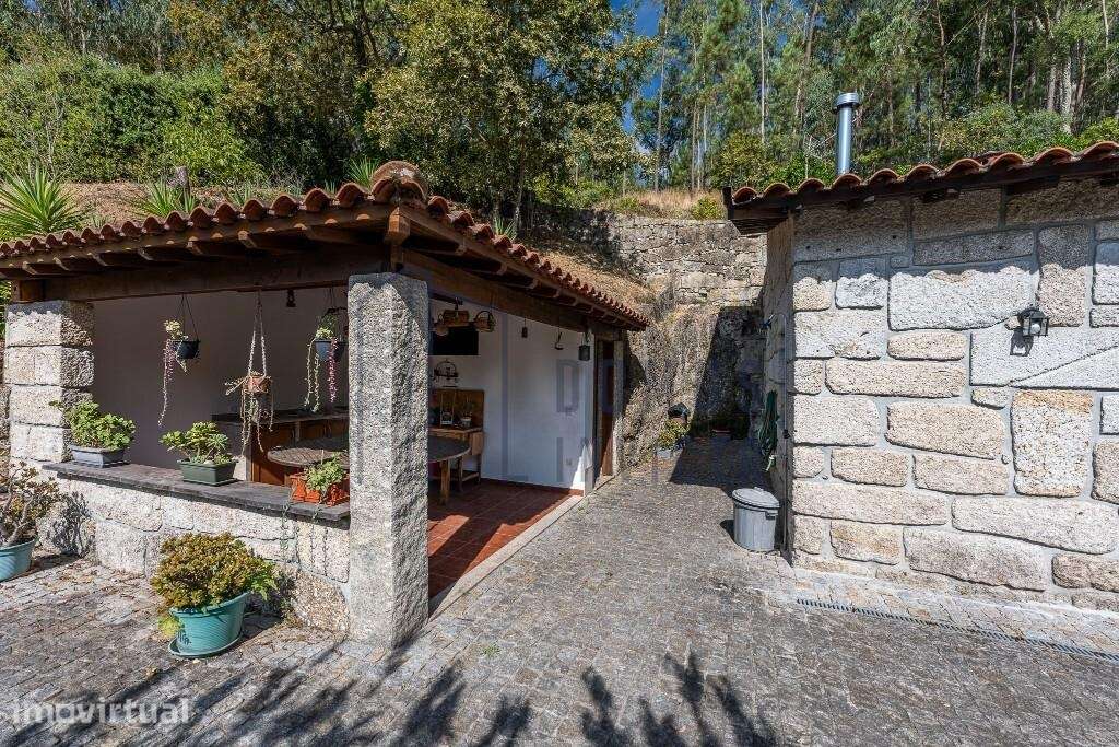Quinta em Entre-os-Rios, Penafiel - Grande imagem: 3/33