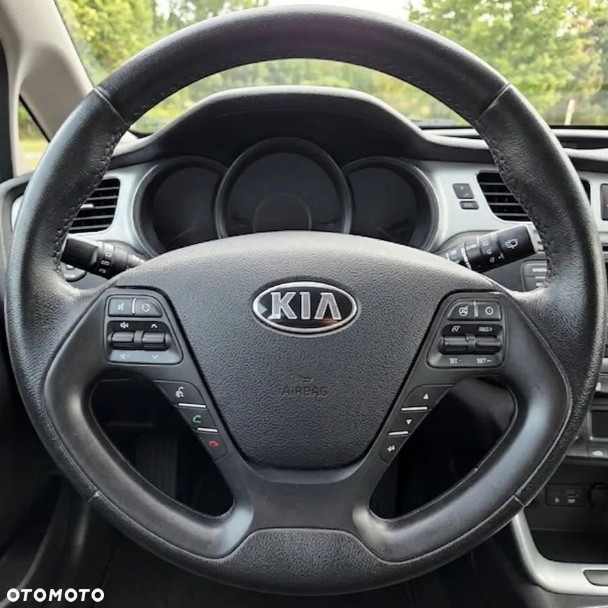 Kia Ceed 1.6 GDI M - 10