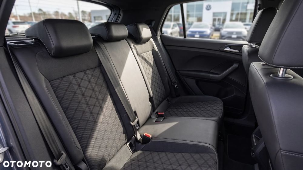 Volkswagen T-Cross 1.5 TSI ACT R-Line Plus DSG - 9