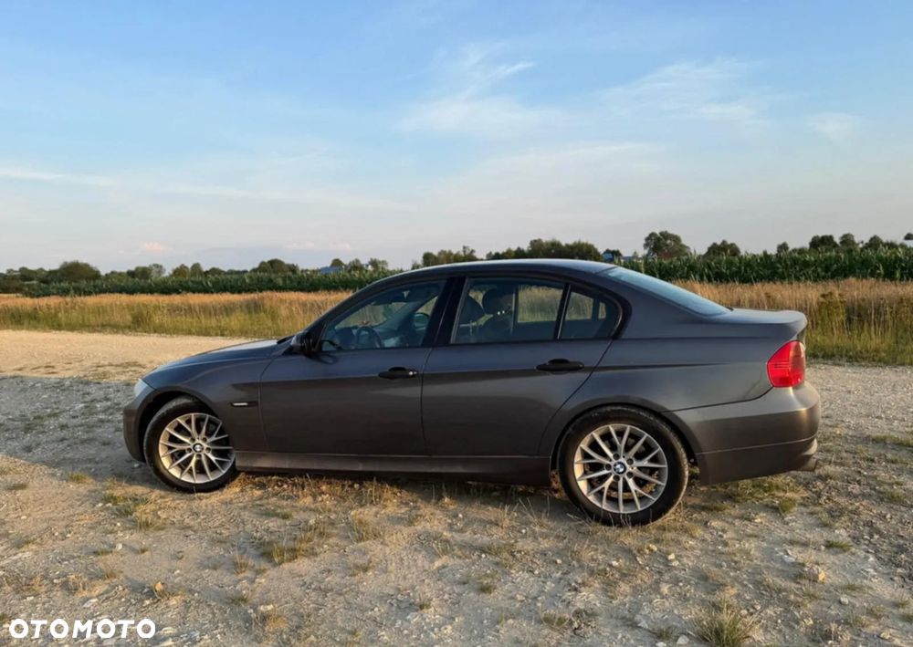BMW Seria 3 - 2