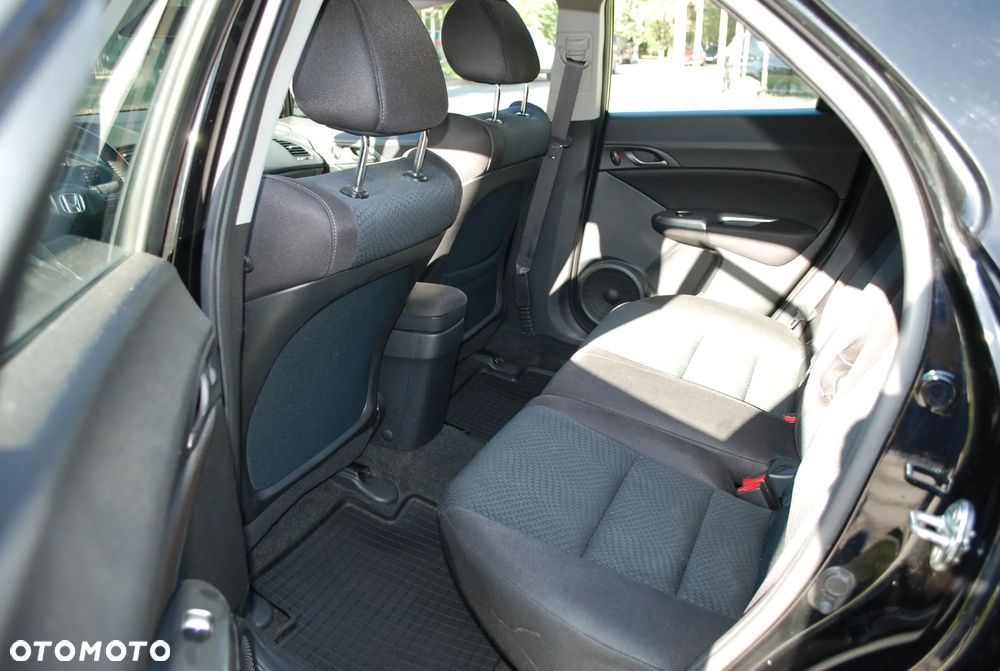 Honda Civic 1.4 i-VTEC - 14