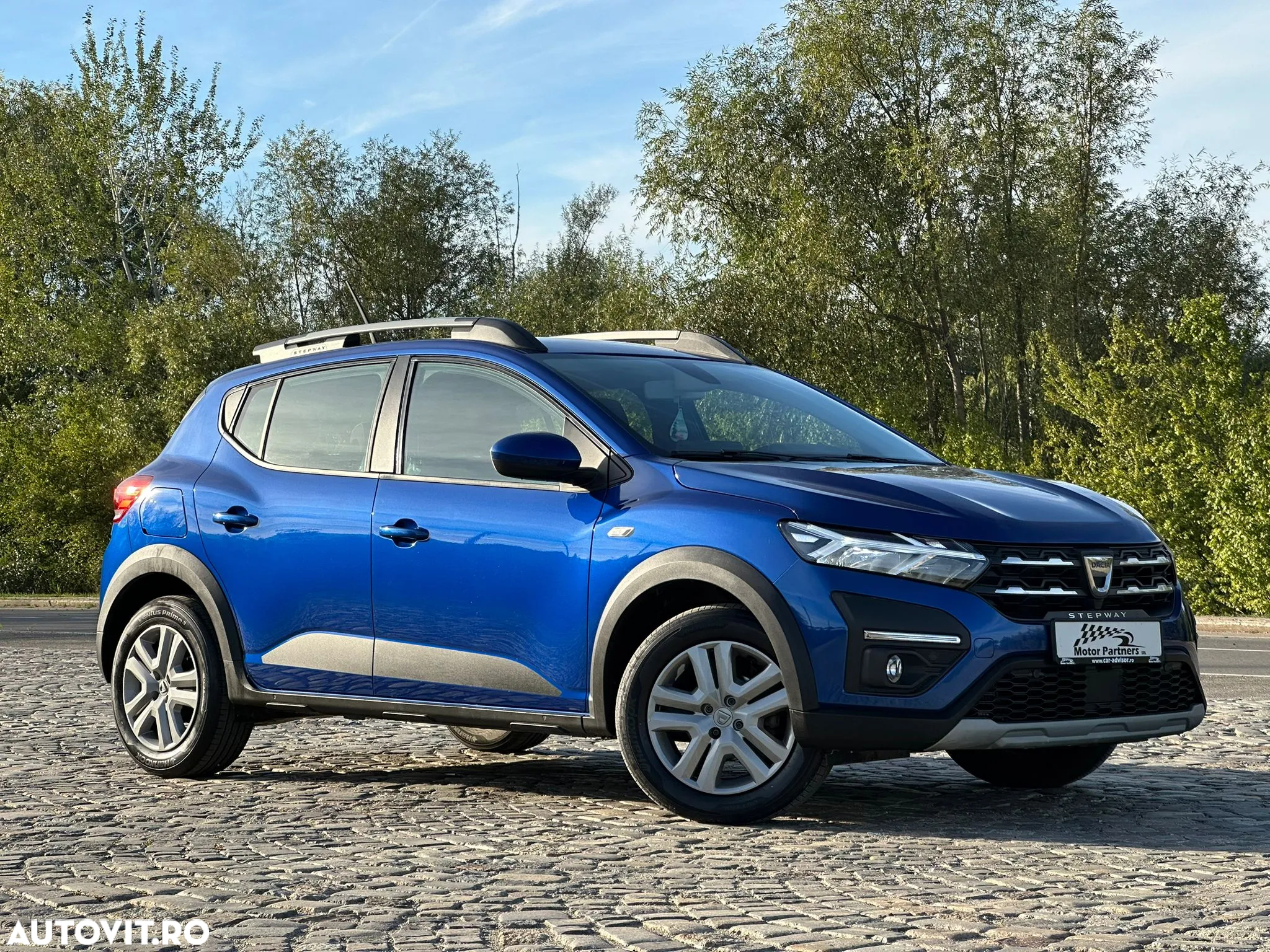 Dacia Sandero Stepway TCe 90 CVT Extreme - 2