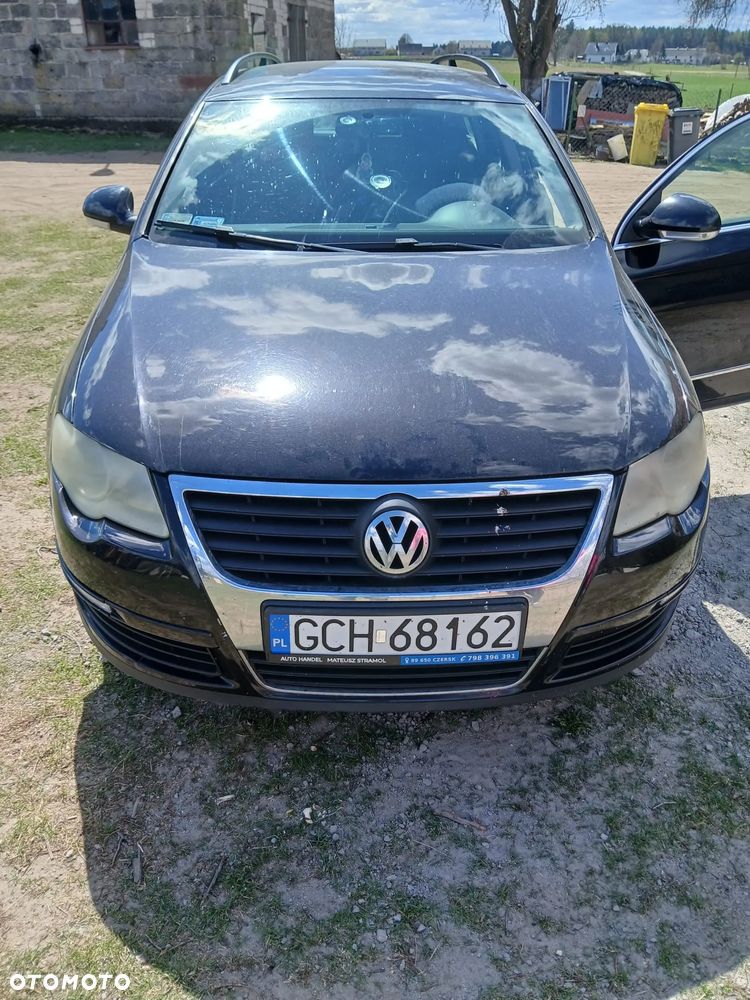 Volkswagen Passat 1.9 TDI Comfortline - 4