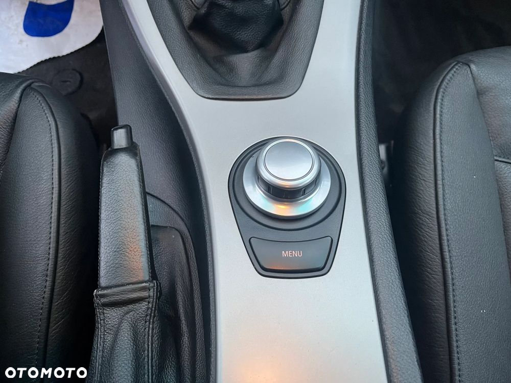 BMW Seria 3 320d - 15