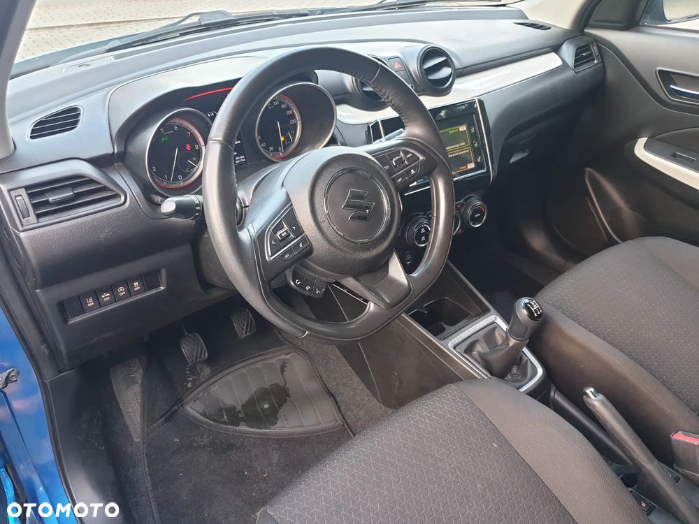 Suzuki Swift 1.2 Dualjet Hybrid Comfort - 12