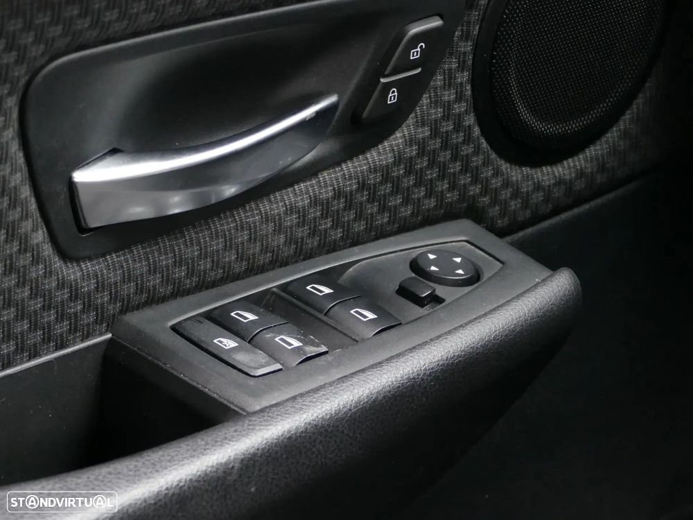 BMW 216 Active Tourer d Advantage Auto - 34