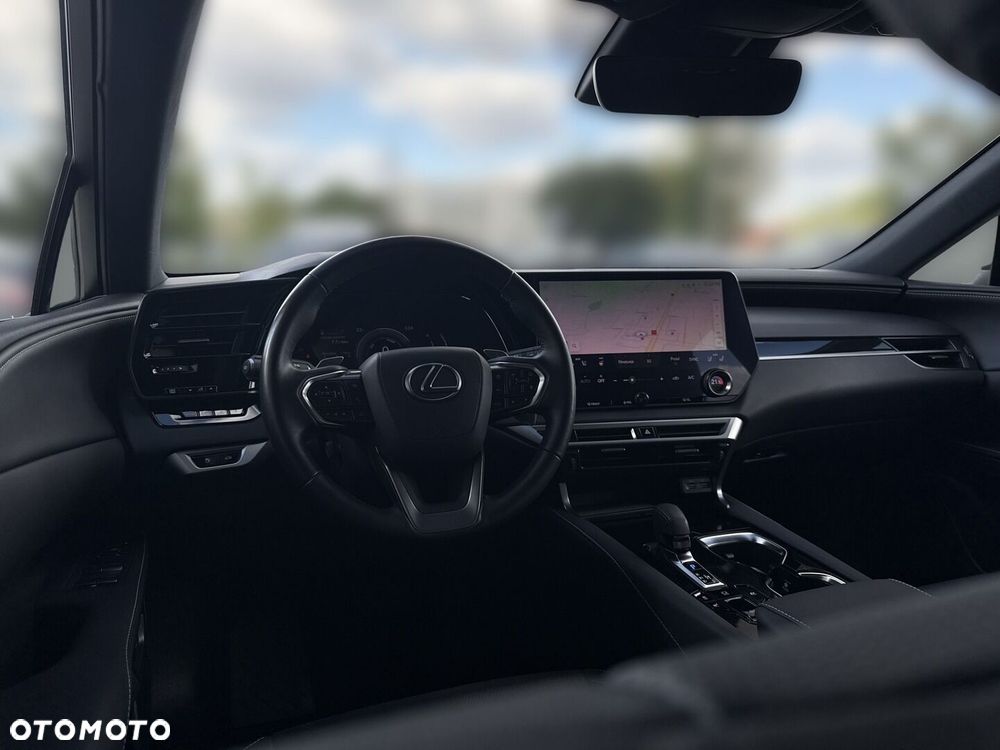 Lexus RX - 18