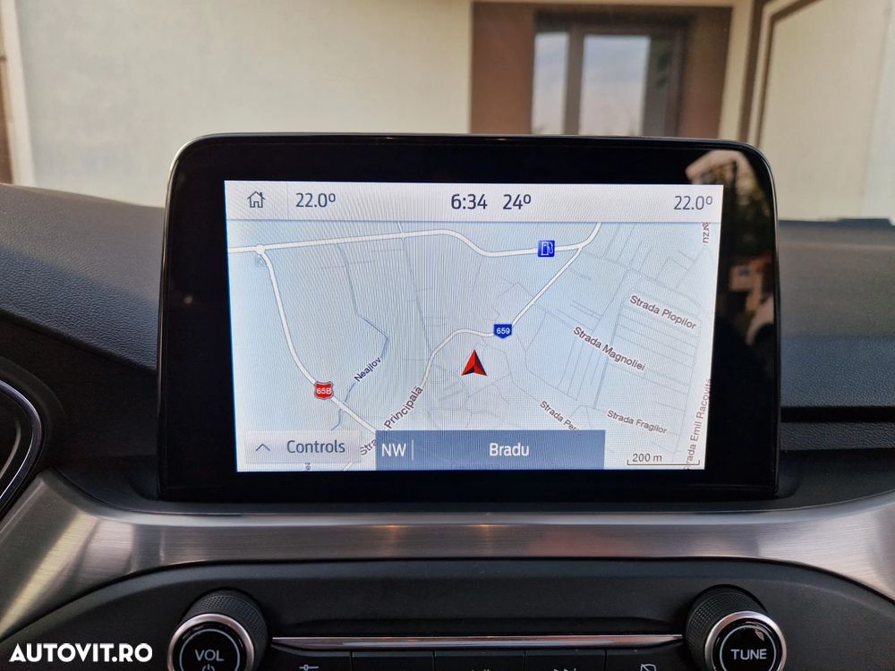 Ford Focus 1.5 EcoBlue Titanium - 4