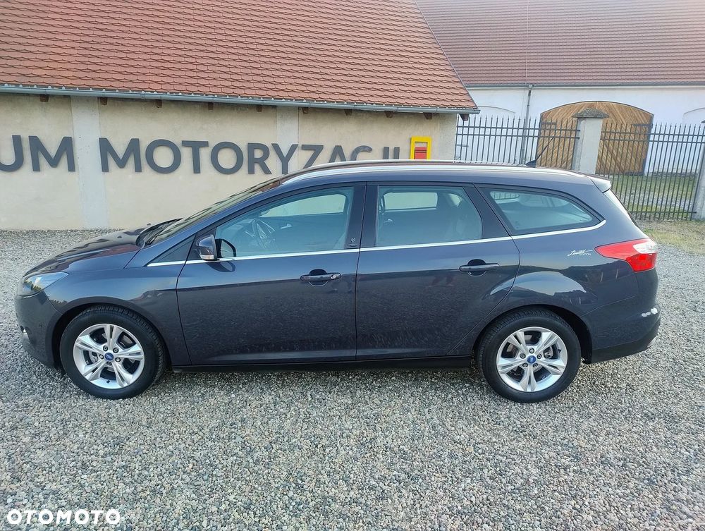 Ford Focus - 4