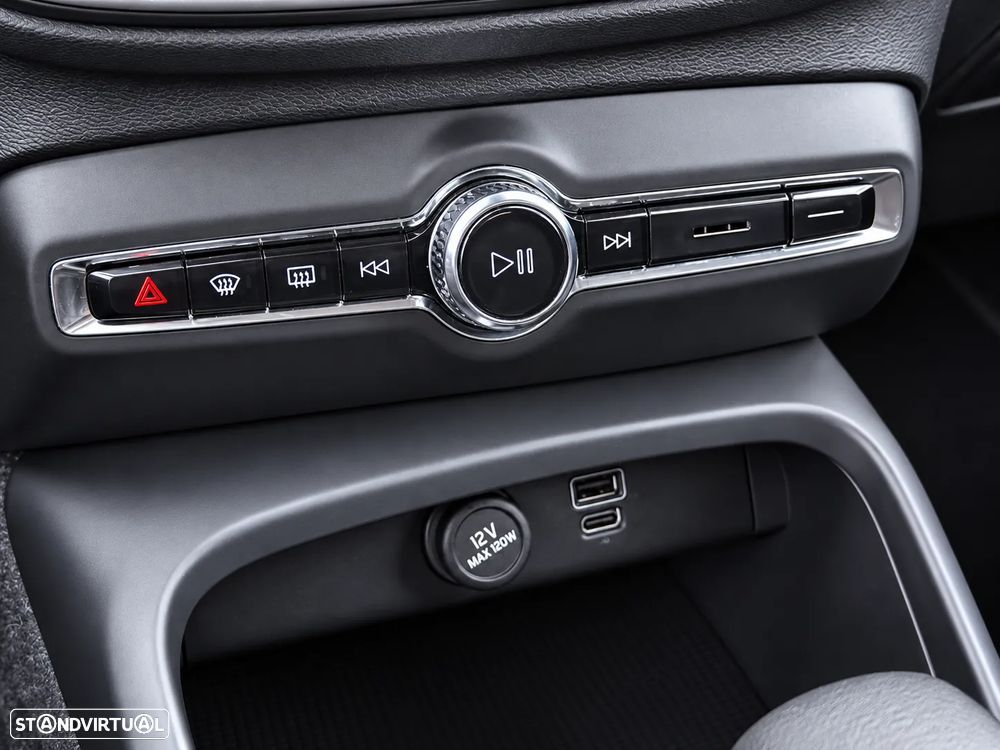Volvo XC 40 2.0 D3 Momentum - 30