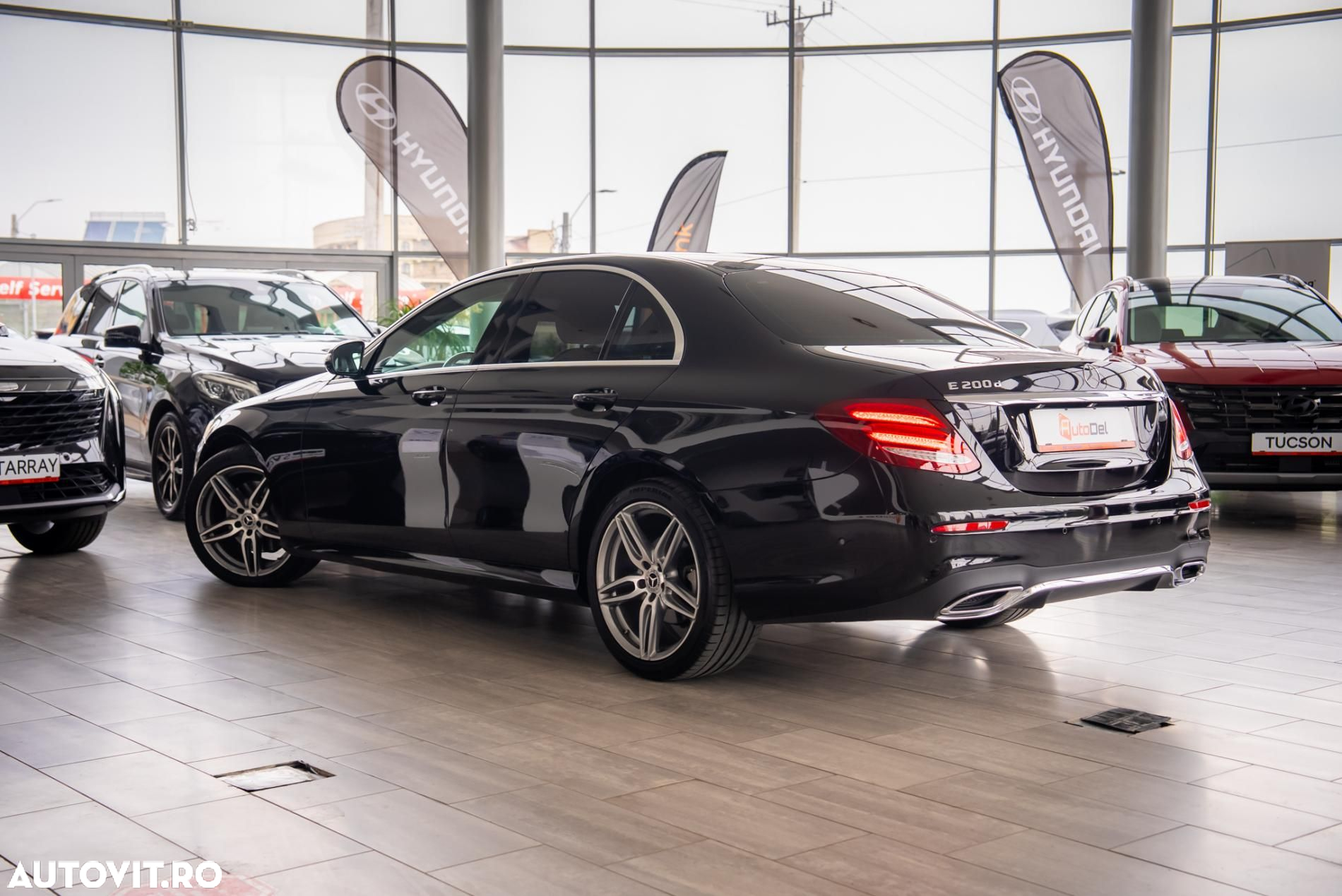 Mercedes-Benz E 200 d 9G-TRONIC AMG Line - 3