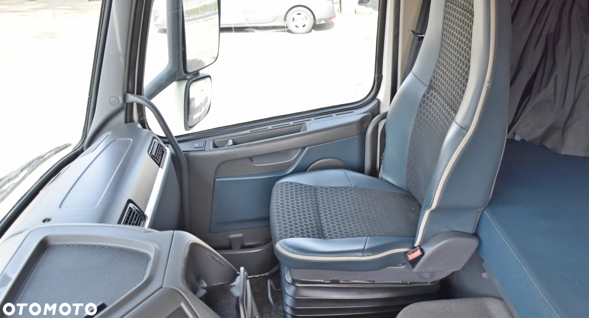 Volvo FM 450 * Ciągnik siodłowy * LIV 160 Z 96 * STAN BDB - 11