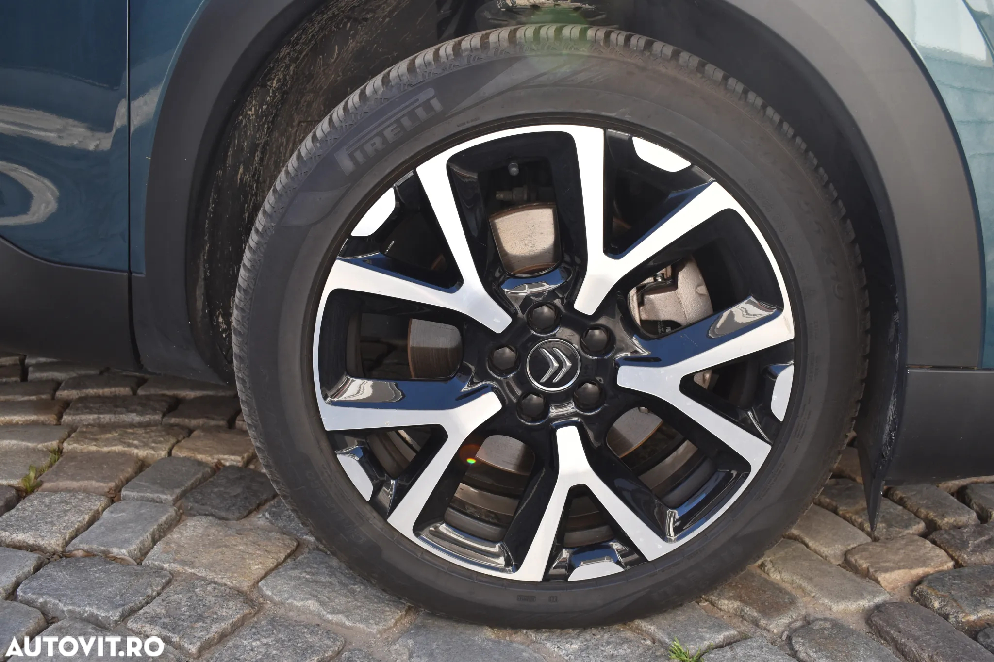 Citroën C5 Aircross Hybrid 225 e.EAT8 SHINE PACK - 21