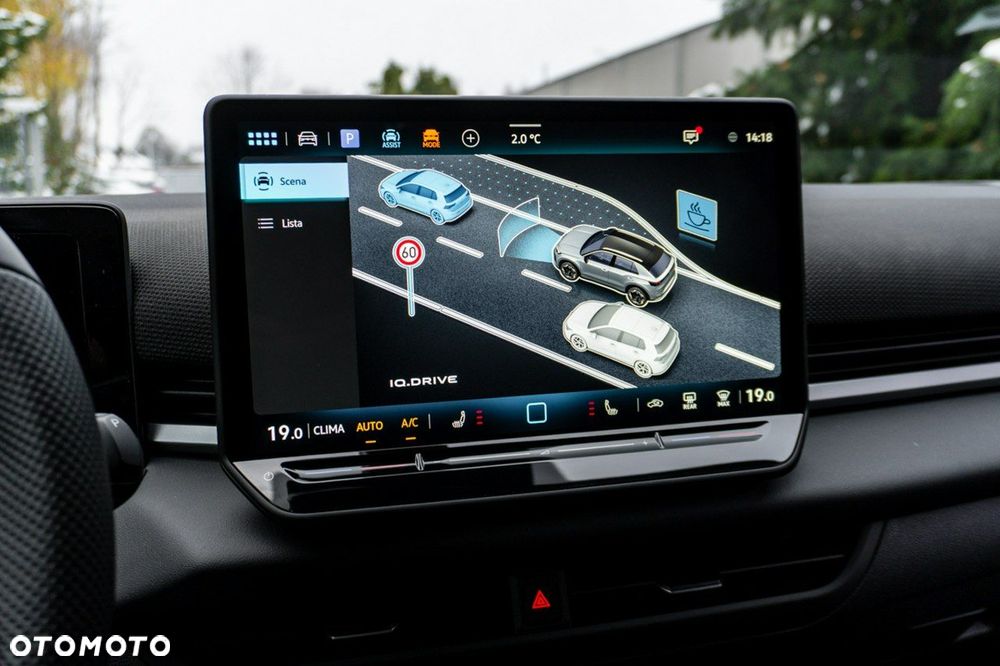 Volkswagen T-Roc - 36