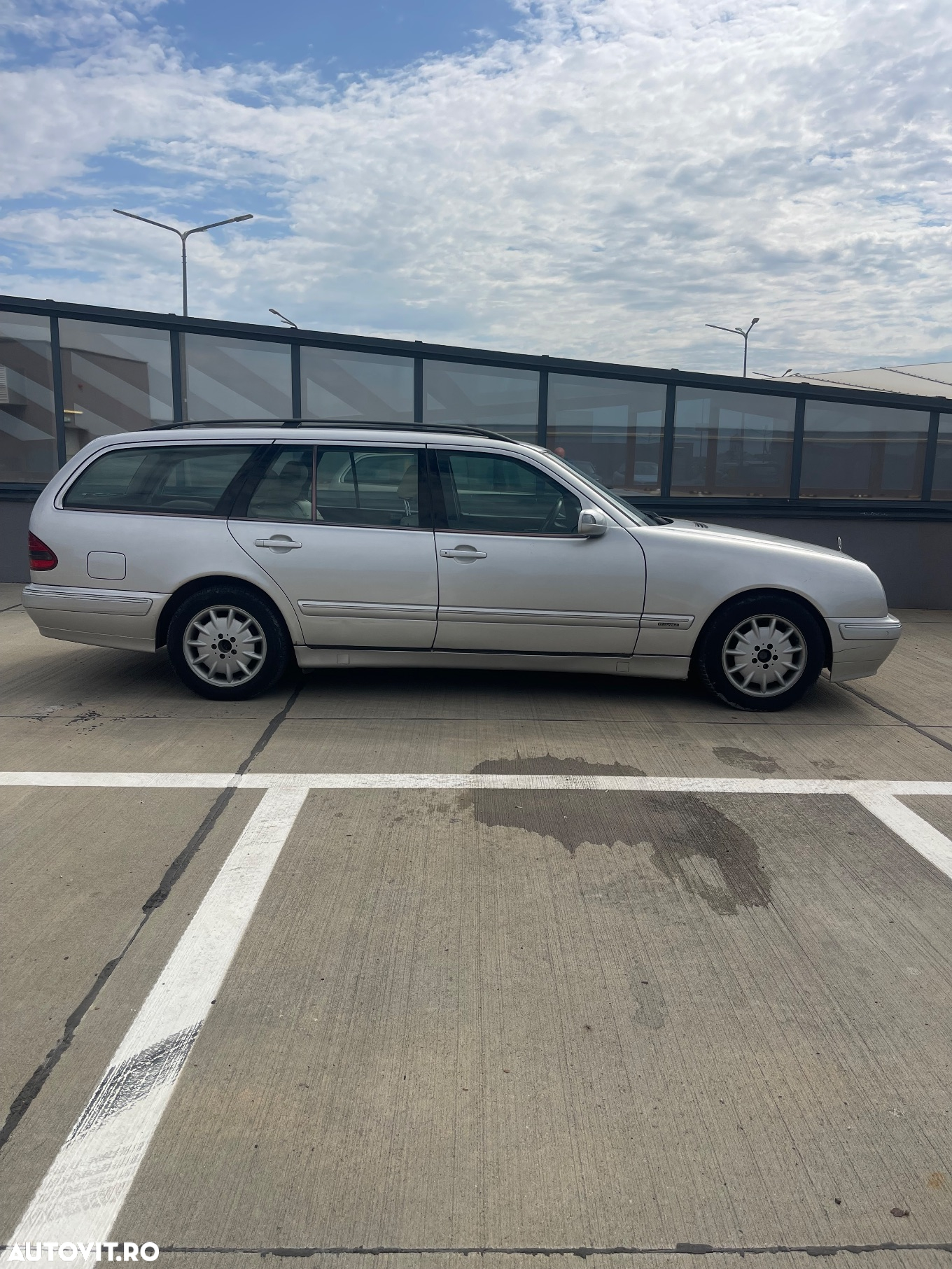 Mercedes-Benz E 220 CDI Estate Aut Elegance - 3