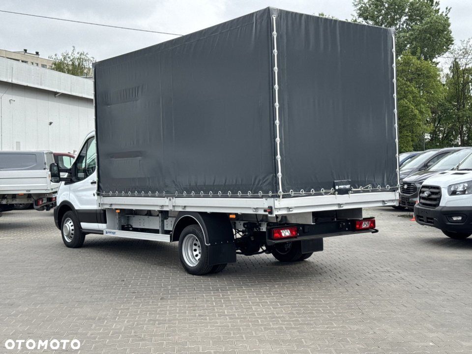 Ford Transit - 4