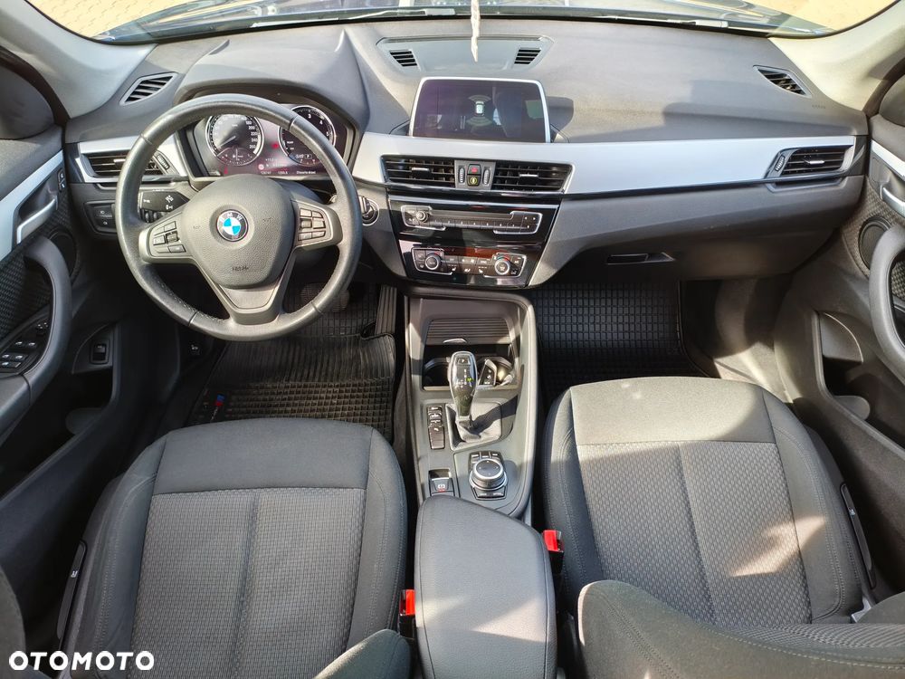 BMW X1 sDrive18d - 16