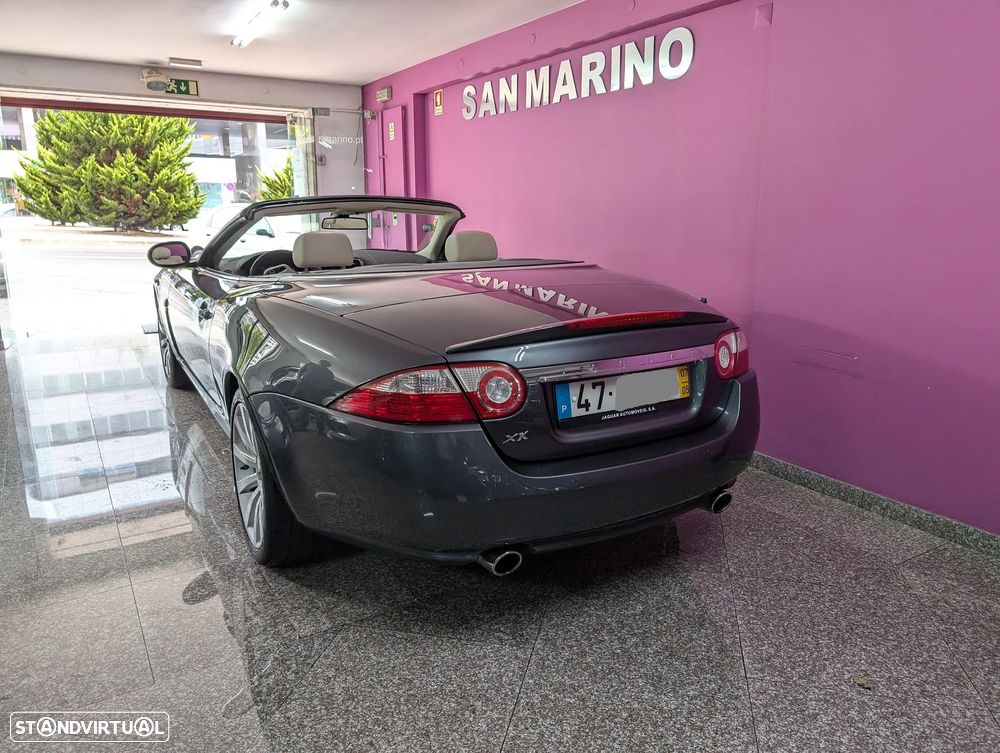 Jaguar XK 4.2 V8 Convertible - 4