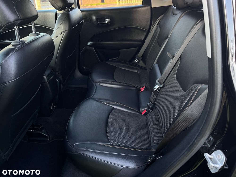 Jeep Compass 1.4 MultiAir Limited - 17