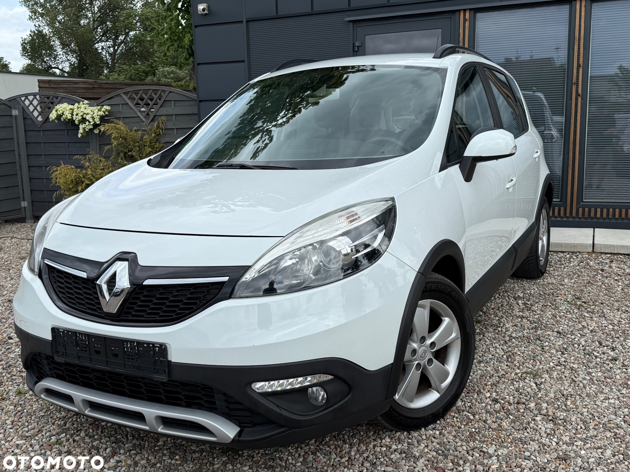Renault Scenic ENERGY TCe 115 S&S Xmod Paris - 8