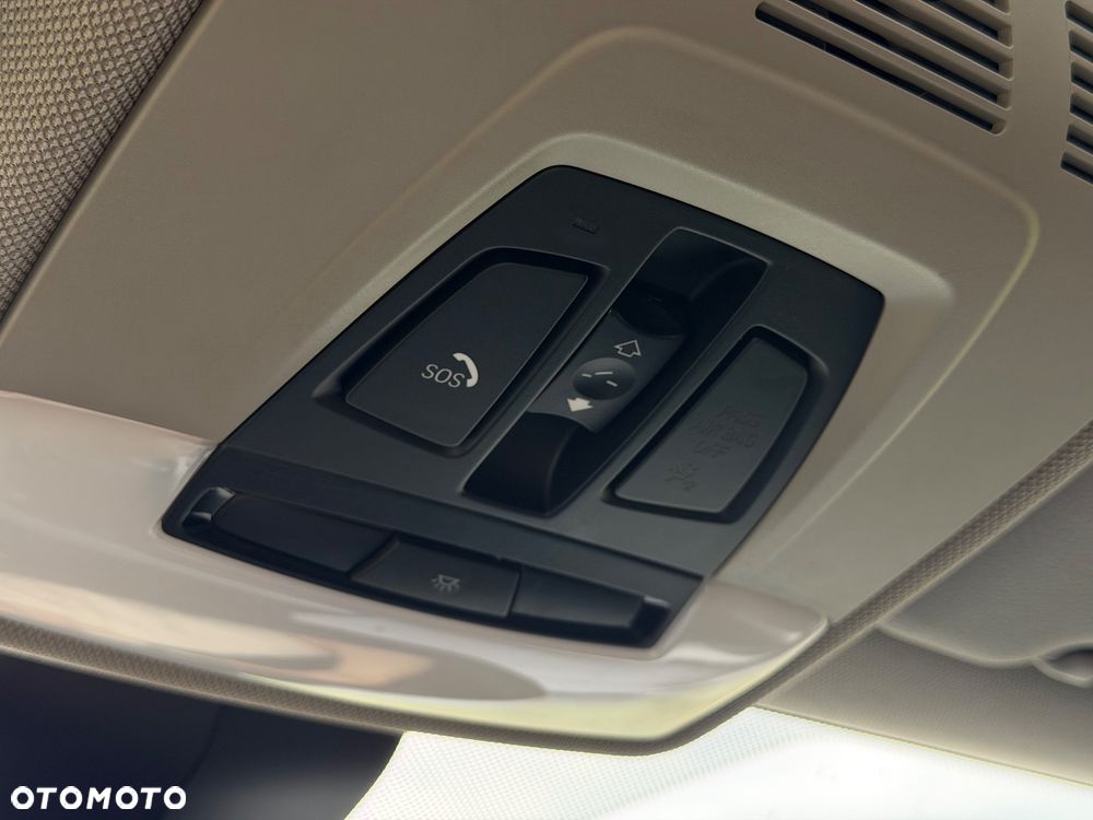 BMW Seria 1 116d - 29