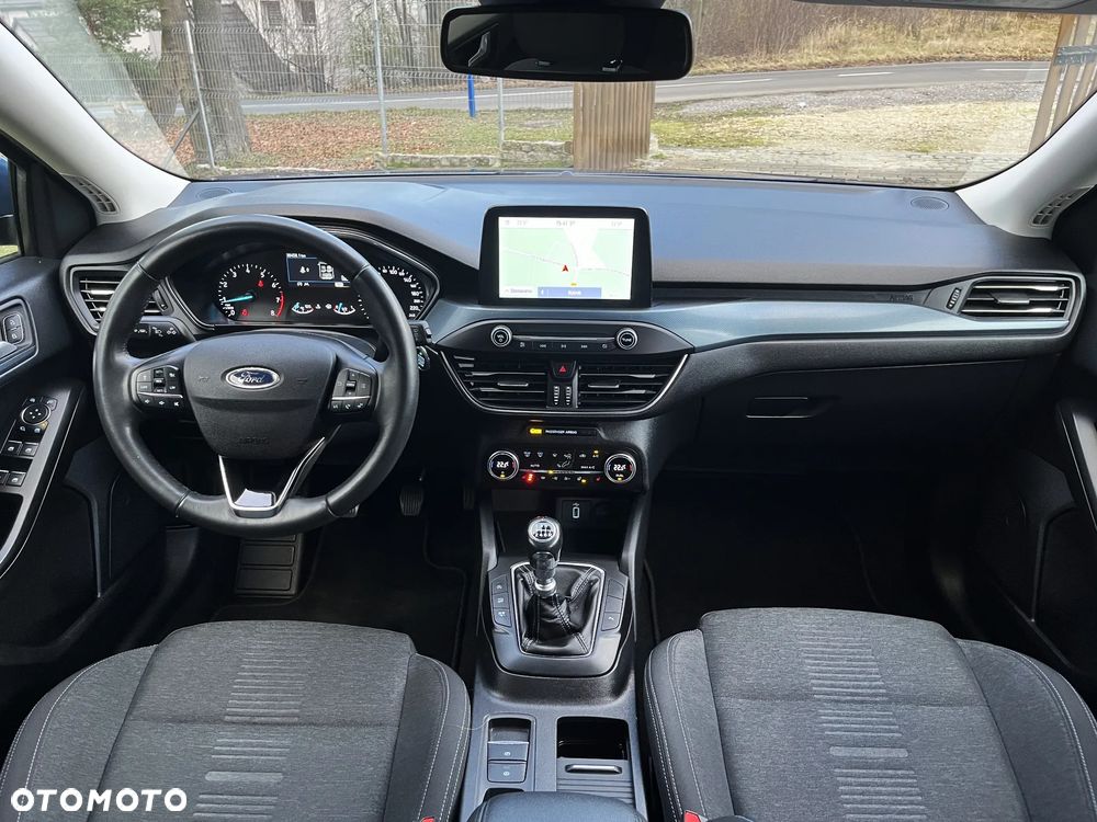 Ford Focus 1.0 EcoBoost Hybrid ACTIVE X - 15