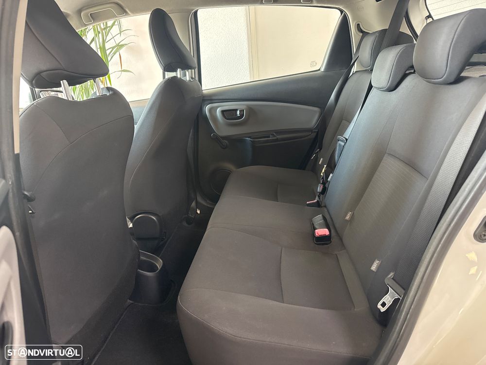 Toyota Yaris 1.0 VVT-i Comfort - 12