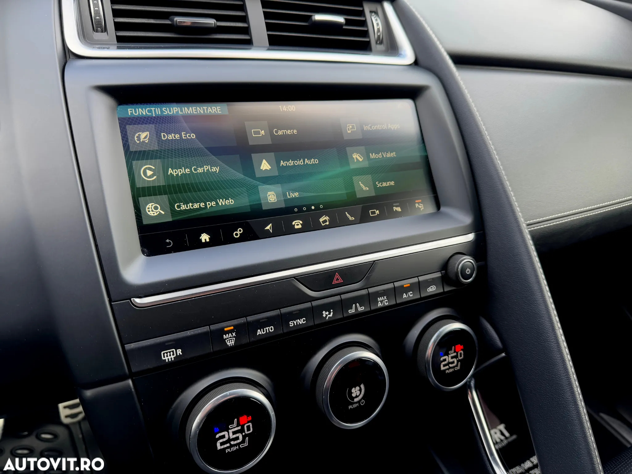 Jaguar E-Pace D240 AWD R-Dynamic SE - 15