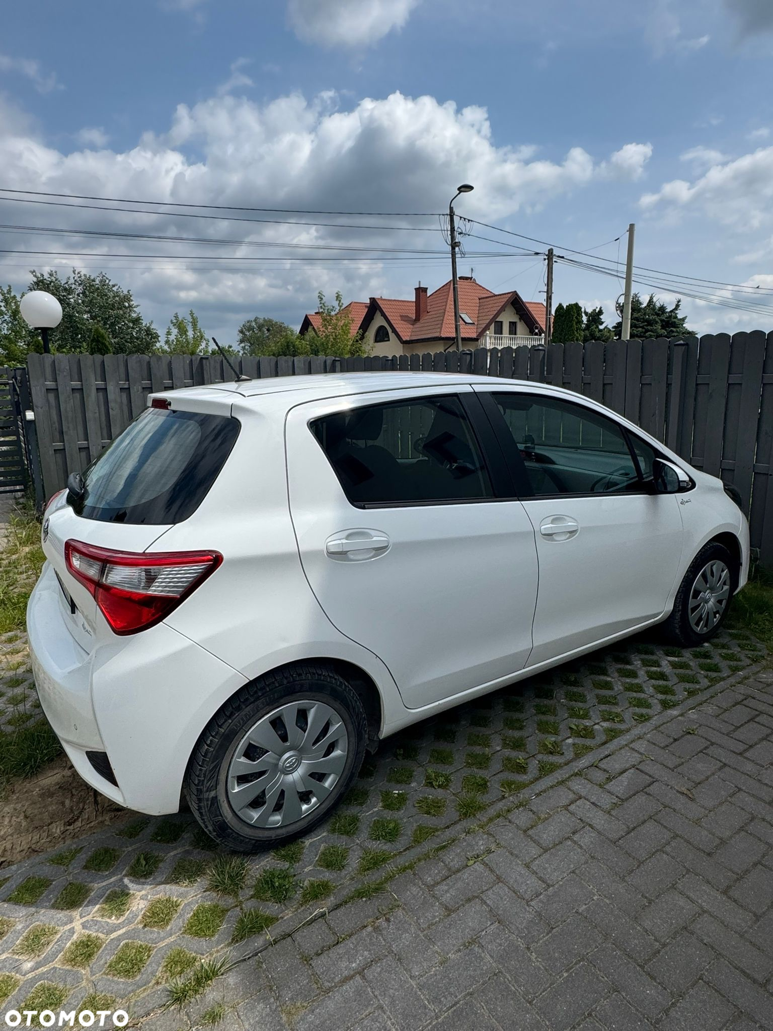 Toyota Yaris 1.0 Active - 4