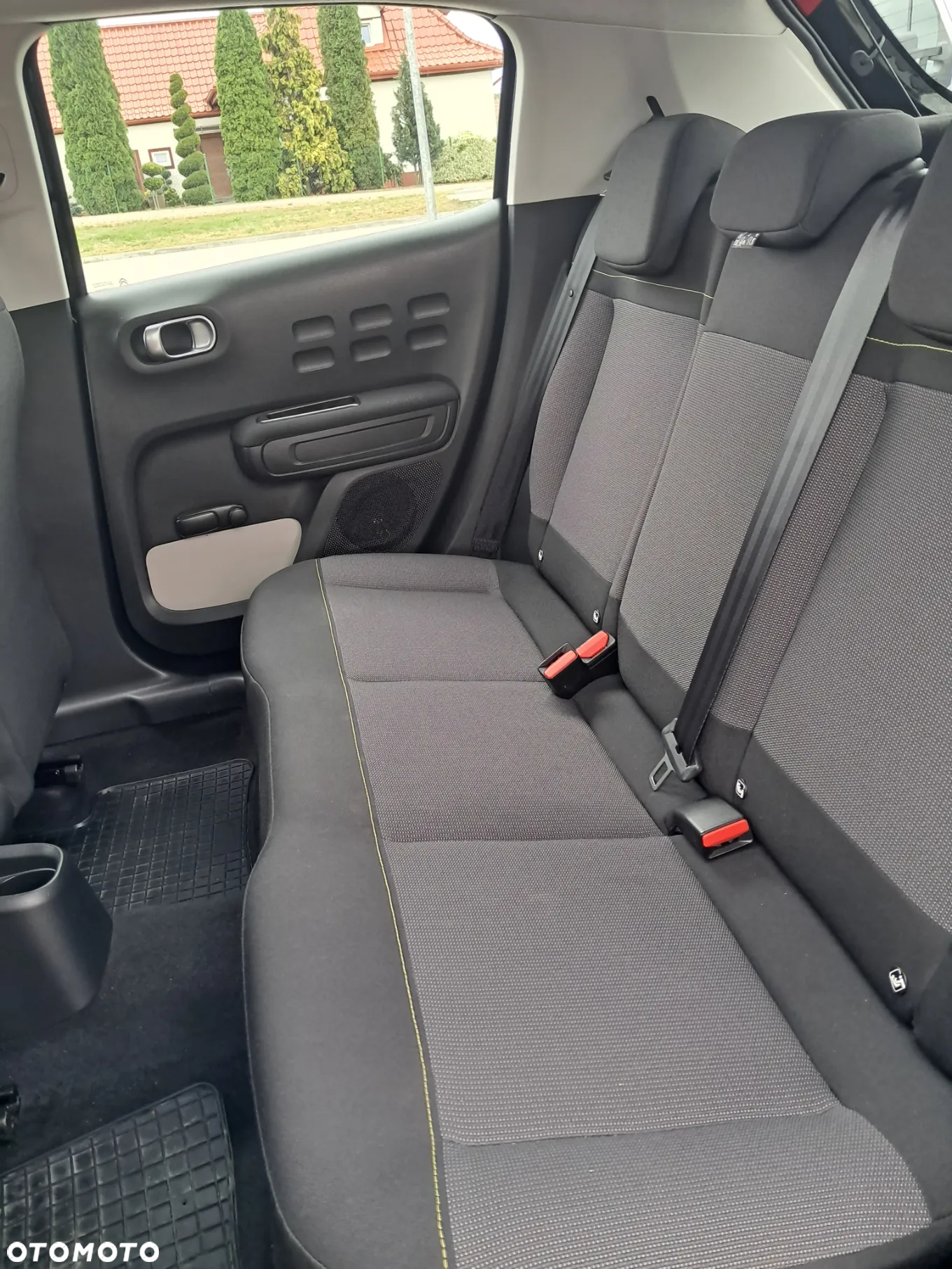 Citroën C3 1.2 PureTech Shine - 10