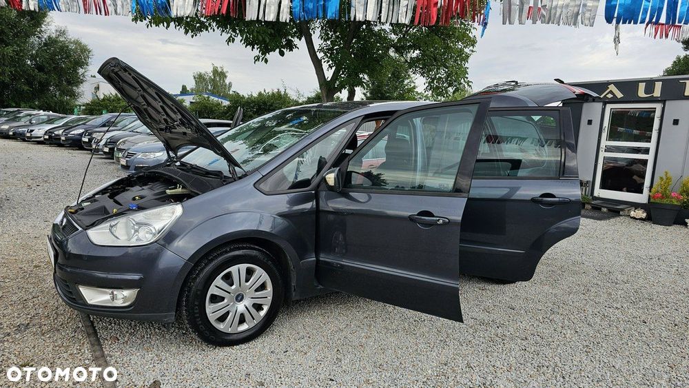 Ford Galaxy - 21
