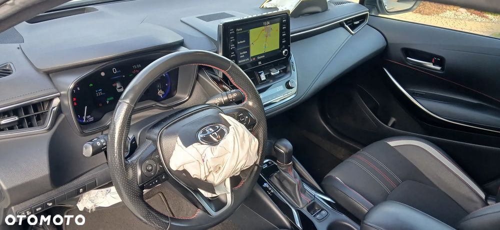 Toyota Corolla 2.0 Hybrid GR Sport - 18