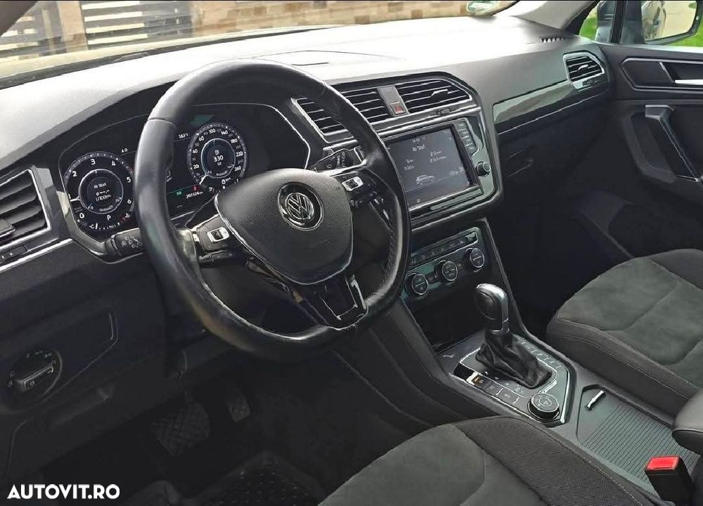 Volkswagen Tiguan 2.0 TDI SCR 4MOTION DSG Offroad - 38